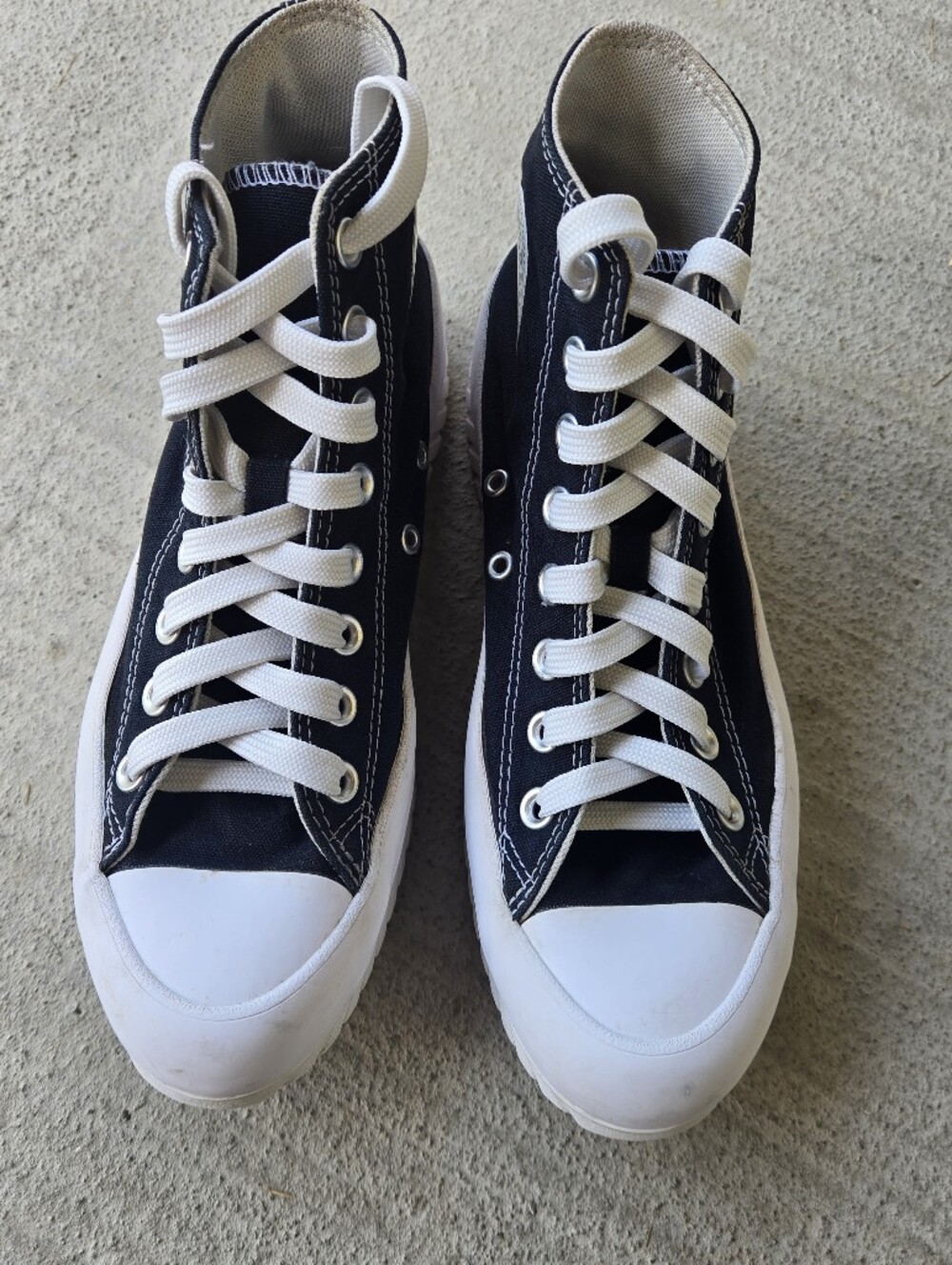 Converse Chuck Taylor All Star Platform High Top - Black & White - Picture 4 of 9